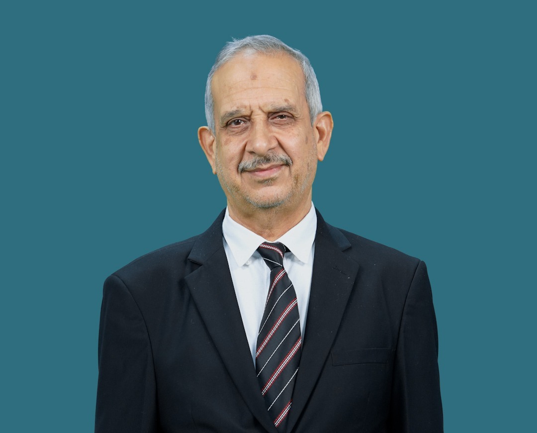 أستاذ علاء عبدالحسين داود الحربة